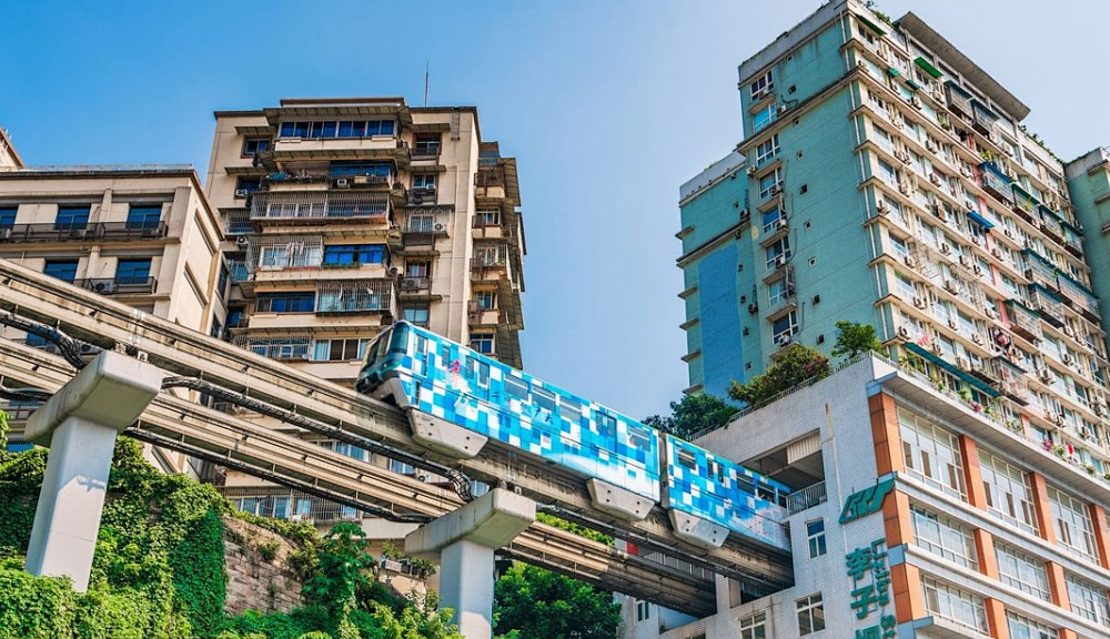 李子坝轻轨穿楼